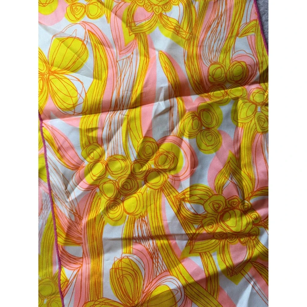 Vintage 60s 70s Psychedelic Floral Rayon Oblong Scarf Yellow Pink Mod USA Made
